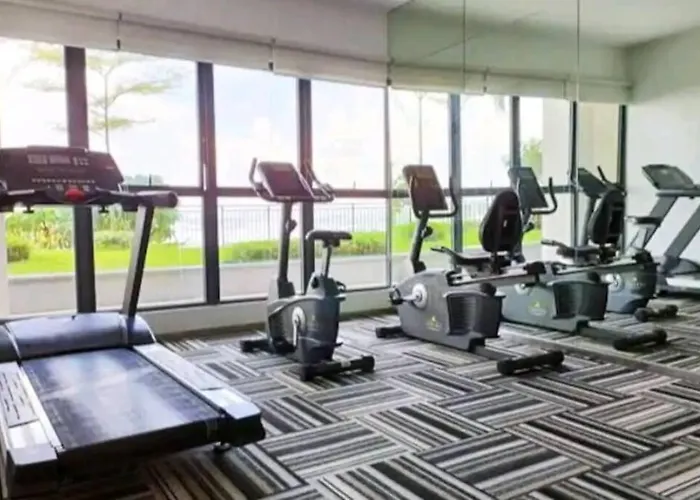 Seaviews Beach 9B 4-13Pax Ciq Ksl Johor Bahru