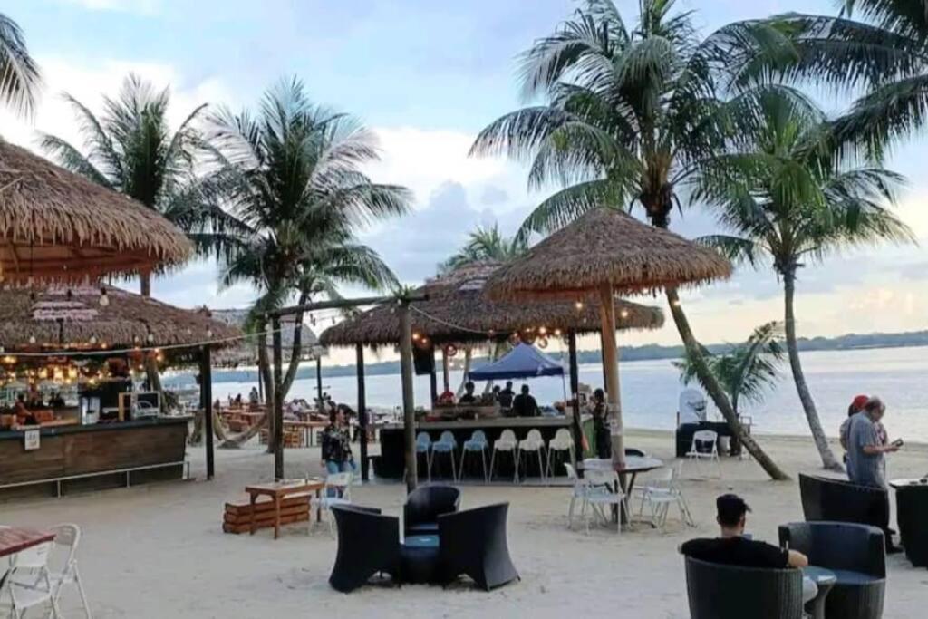 Apartemen Seaviews 9b 4-13pax Ciq Ksl